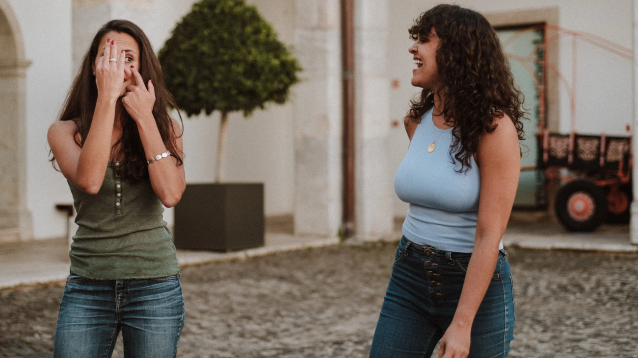 Linguagem corporal: O que seus gestos dizem sobre você